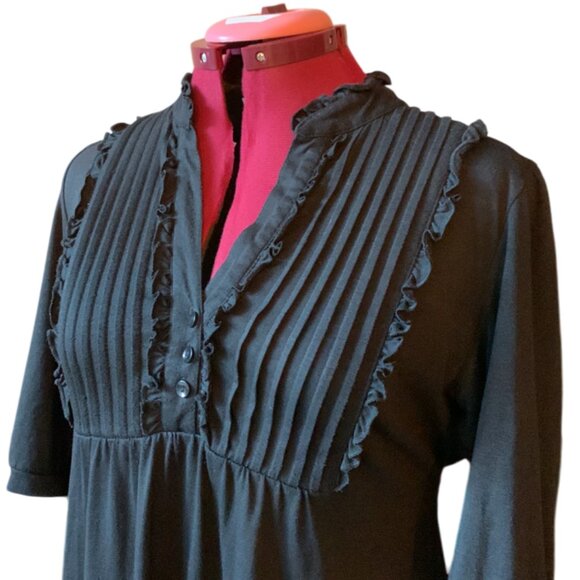 SPEECHLESS - Black Shirt Dress with Tuxedo Ruffle in the front - Medium - Picture 5 of 10